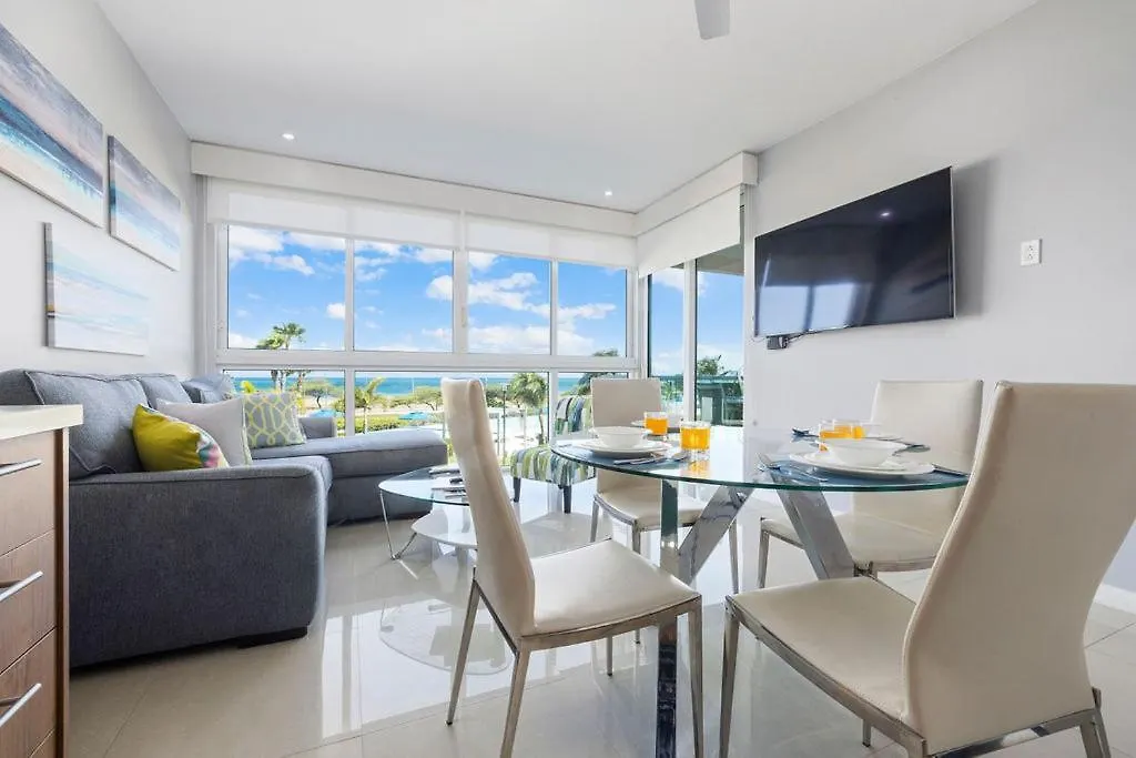 1Bs-Blue224 - Breath-Taking Ocean View Condo For 4, Palm Beach