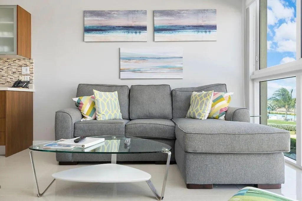 1Bs-Blue224 - Breath-Taking Ocean View Condo For 4, Palm Beach
