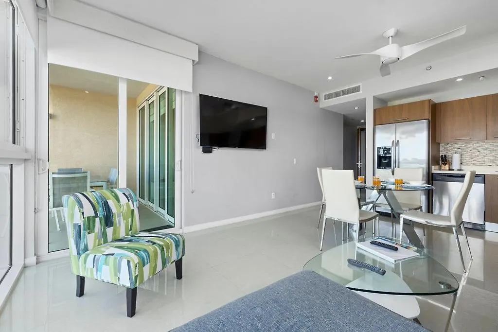 Apartment 1Bs-Blue224 - Breath-Taking Ocean View Condo For 4, Palm Beach