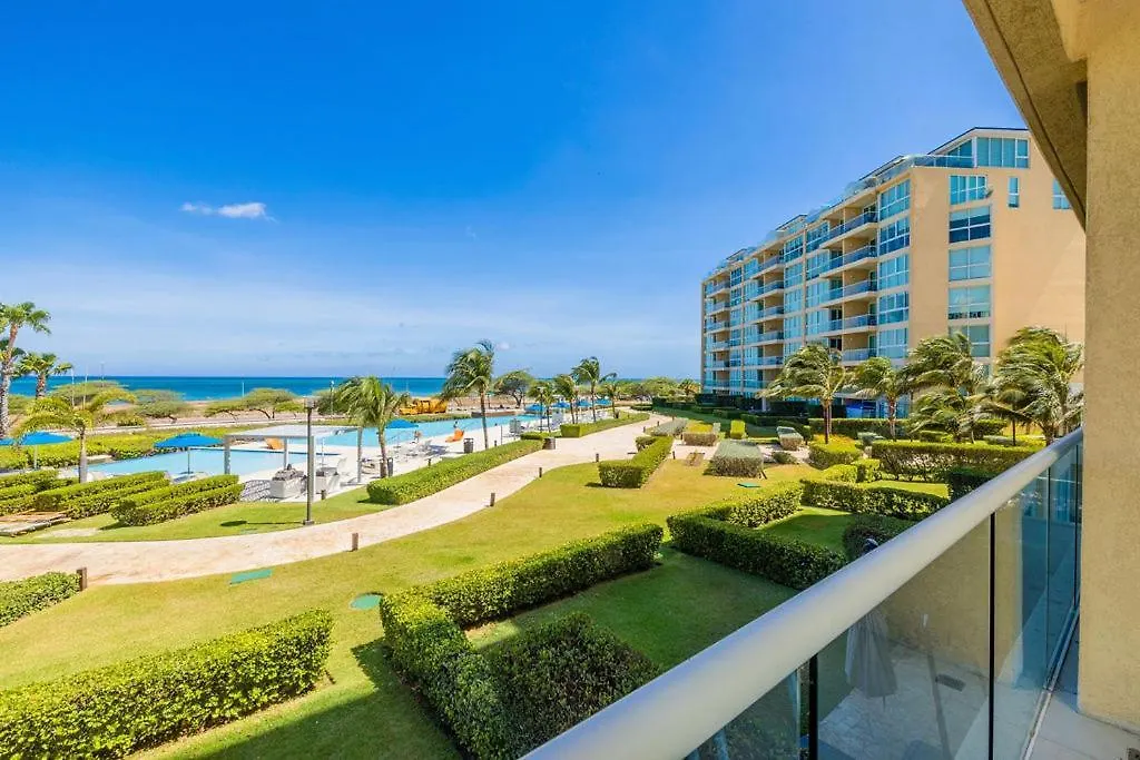 1Bs-Blue224 - Breath-Taking Ocean View Condo For 4, Palm Beach Apartment