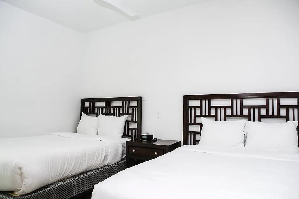 פאלם ביץ' 1Bs-Blue224 - Breath-Taking Ocean View Condo For 4, דירה