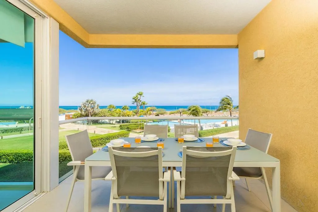 דירה פאלם ביץ' 1Bs-Blue224 - Breath-Taking Ocean View Condo For 4, ארובה